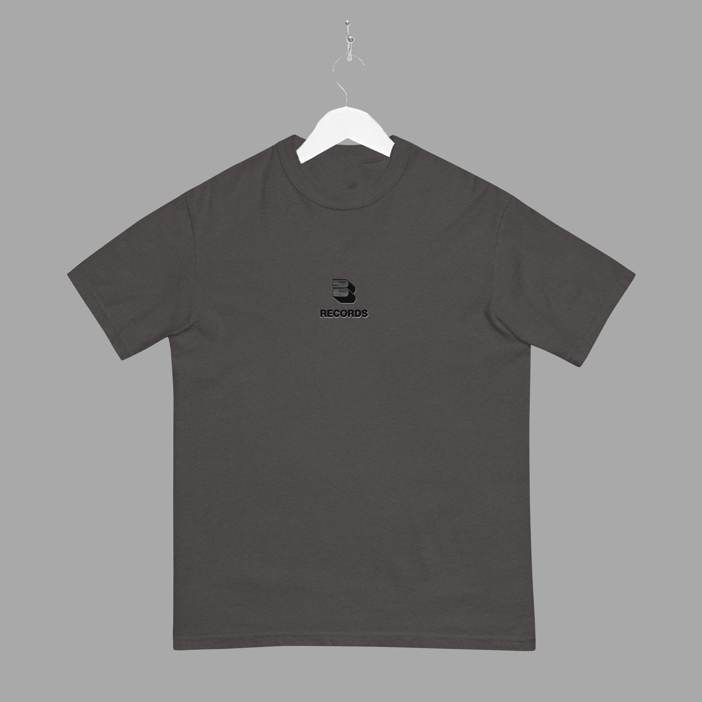 RECORDS - TEE - Black - "TRADITIONAL FIT"