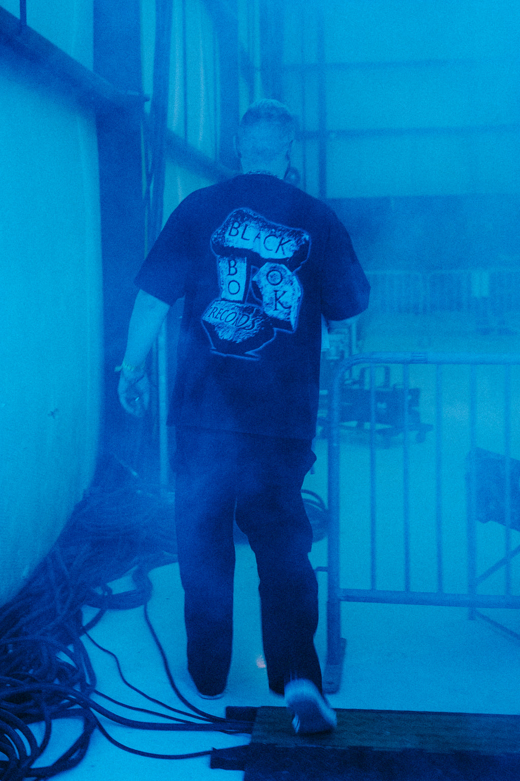 STACKED STONES TEE (VINTAGE BLACK) - "PREMIUM-BOX FIT"