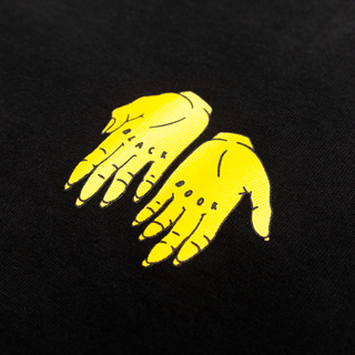 "PREMIUM" OVERSIZED HANDS TEE - GOLD/BLACK