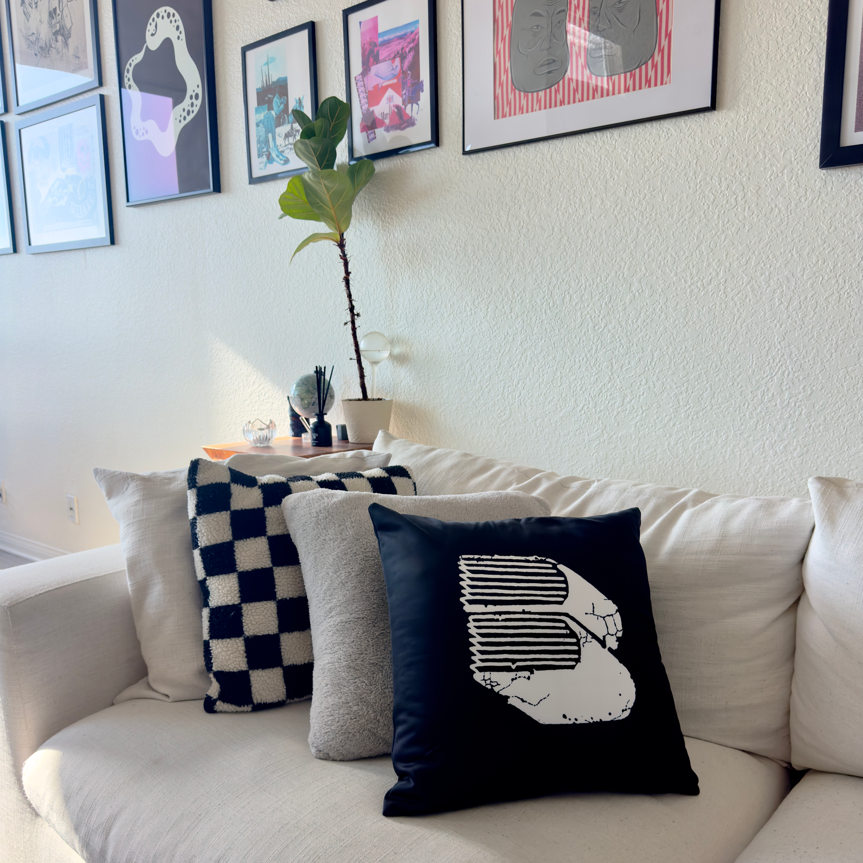 X-Ray HANDS - Pillow