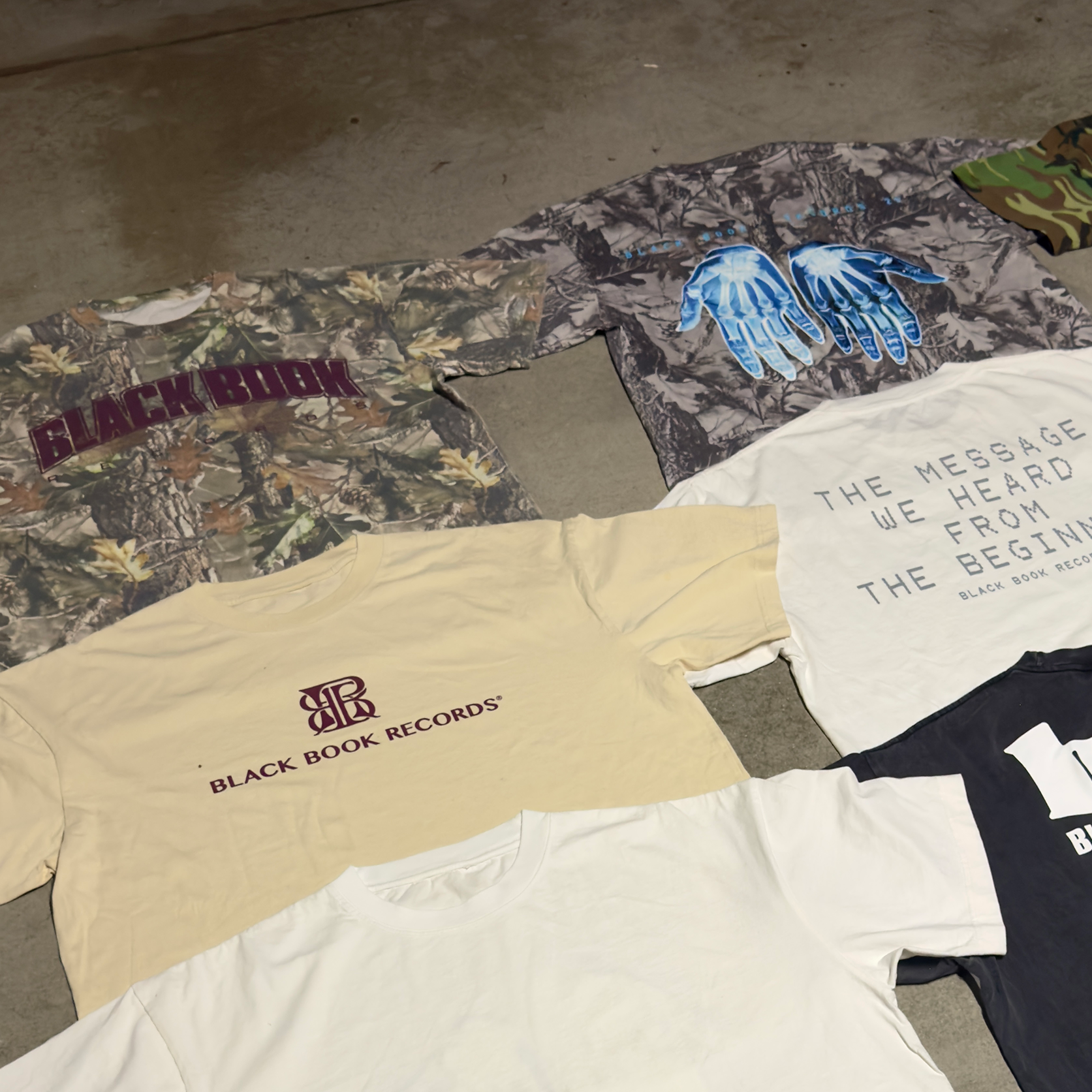 ICON - TEE - "PREMIUM-BOX FIT"
