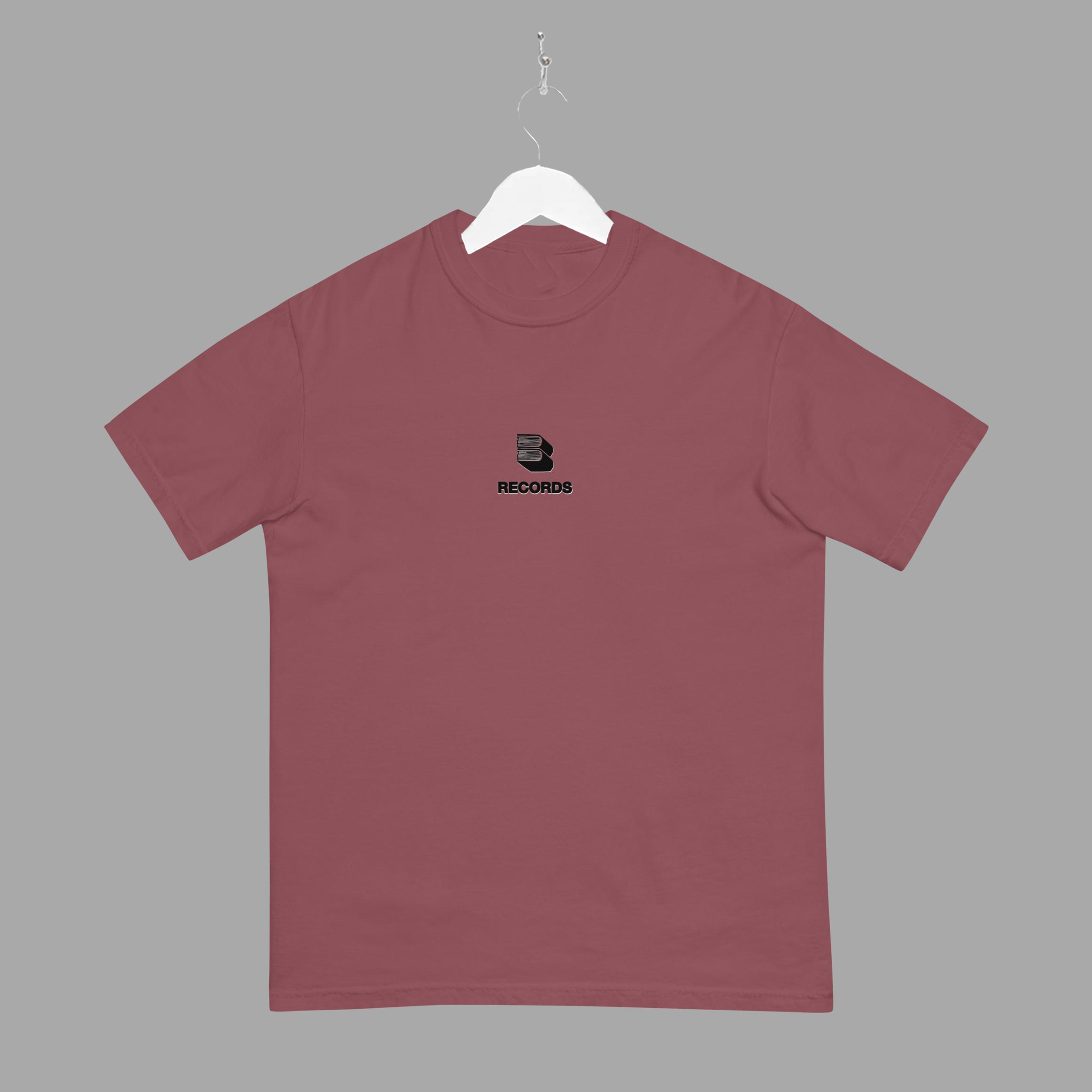 RECORDS - TEE - Black - "TRADITIONAL FIT"