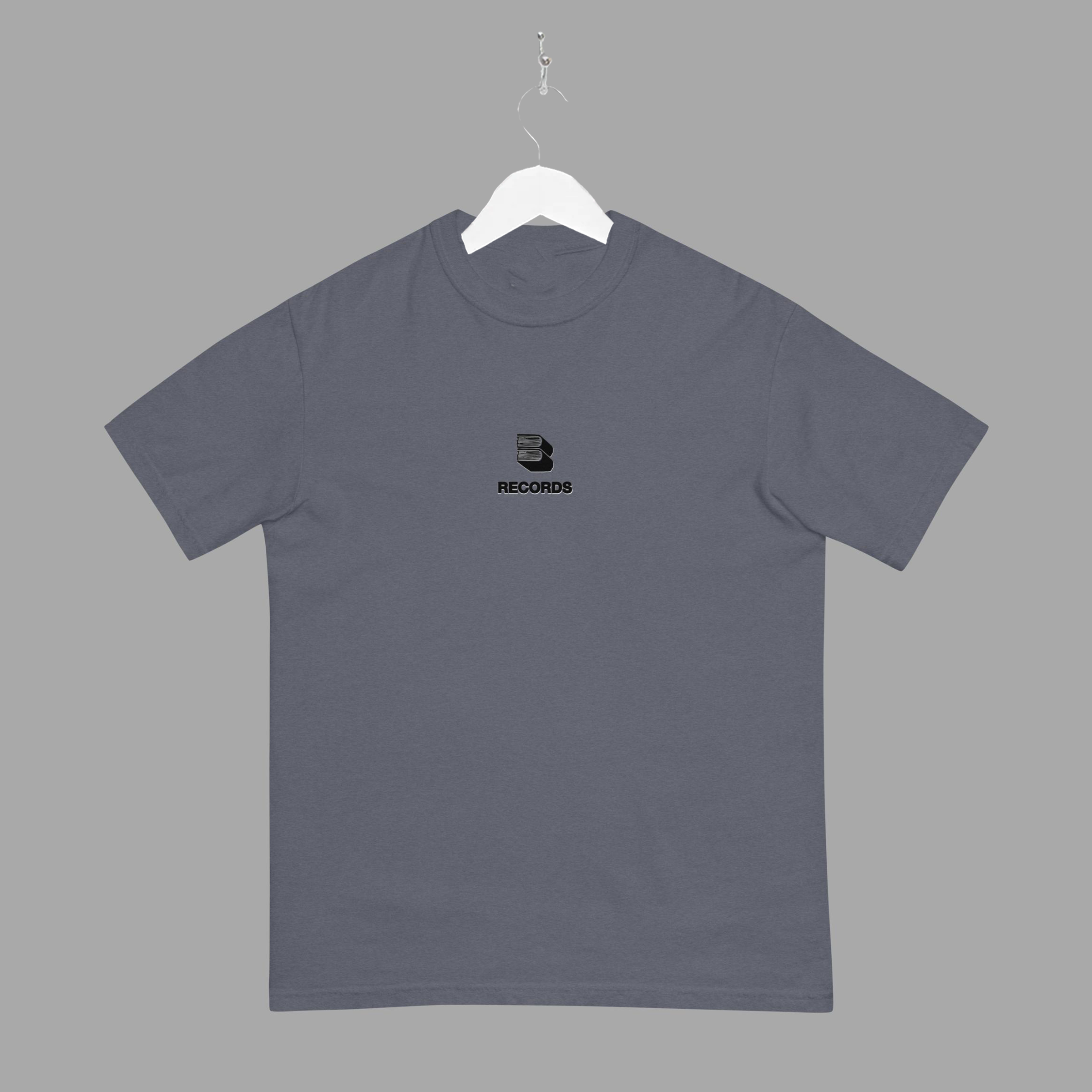 RECORDS - TEE - Black - "TRADITIONAL FIT"