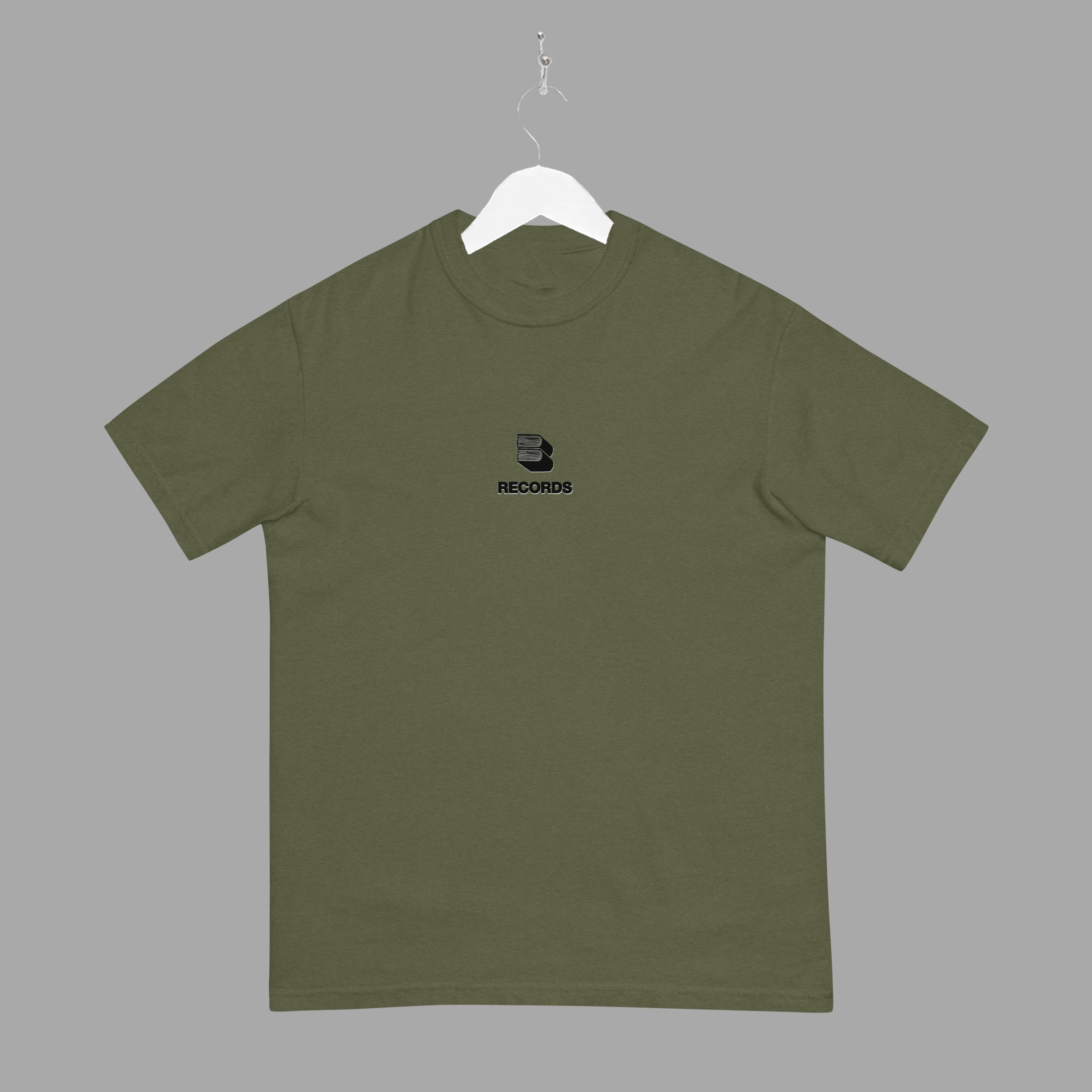 RECORDS - TEE - Black - "TRADITIONAL FIT"