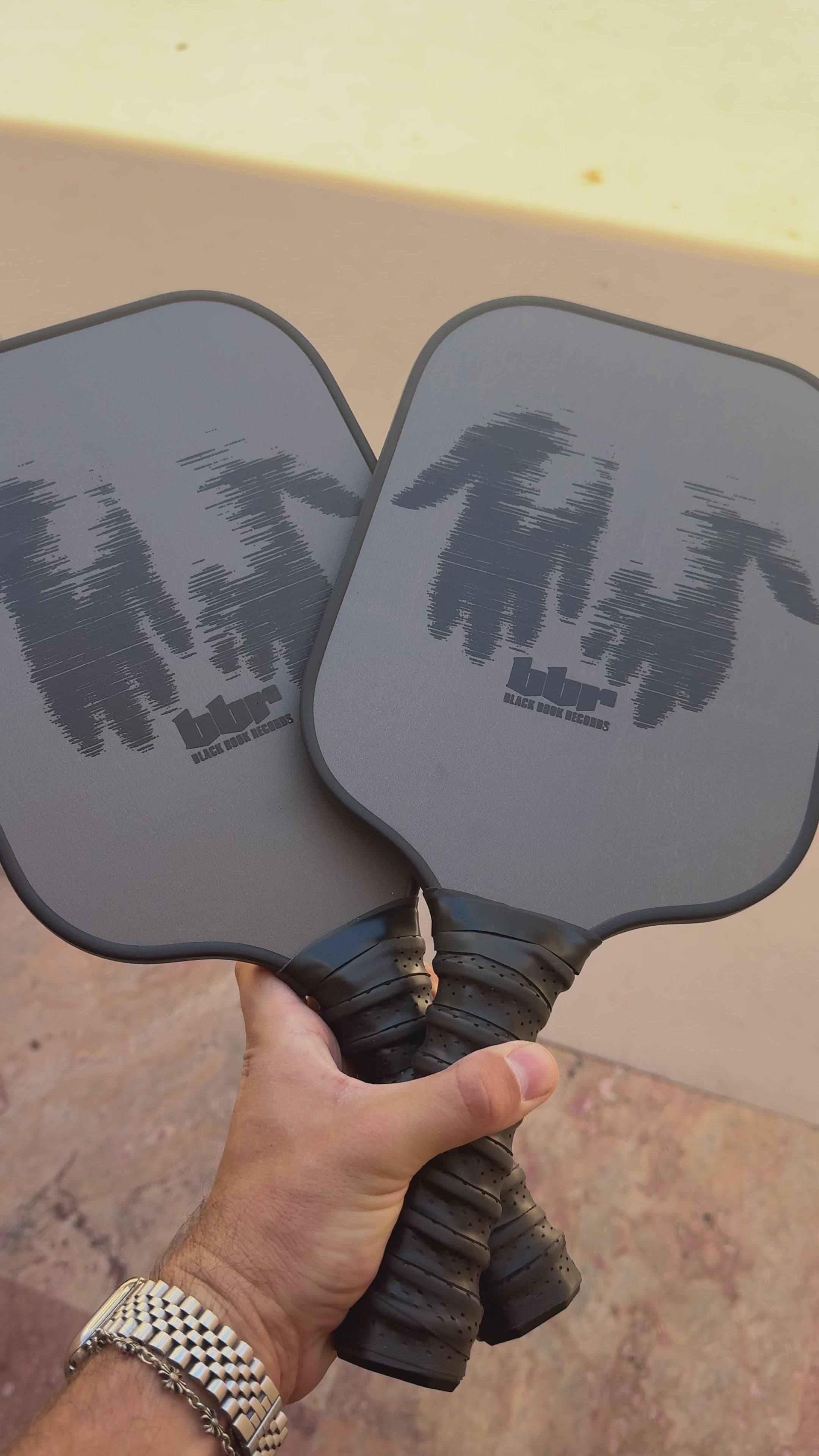 DISTRESSED HANDS - PICKLEBALL PADDLE SET
