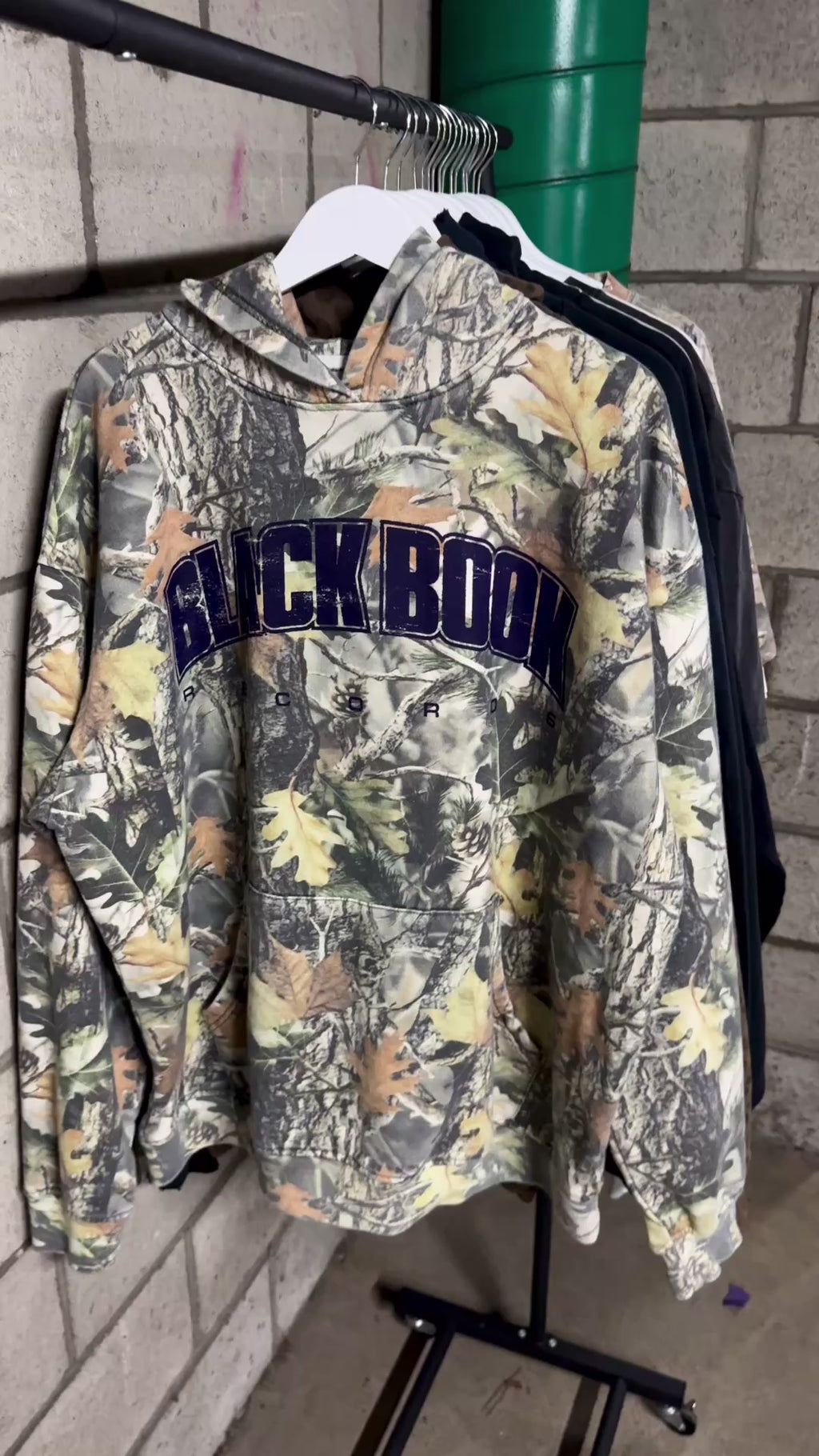 BLACK BOOK UNI - NAVY - HOODIE - "PREMIUM-BOX FIT"