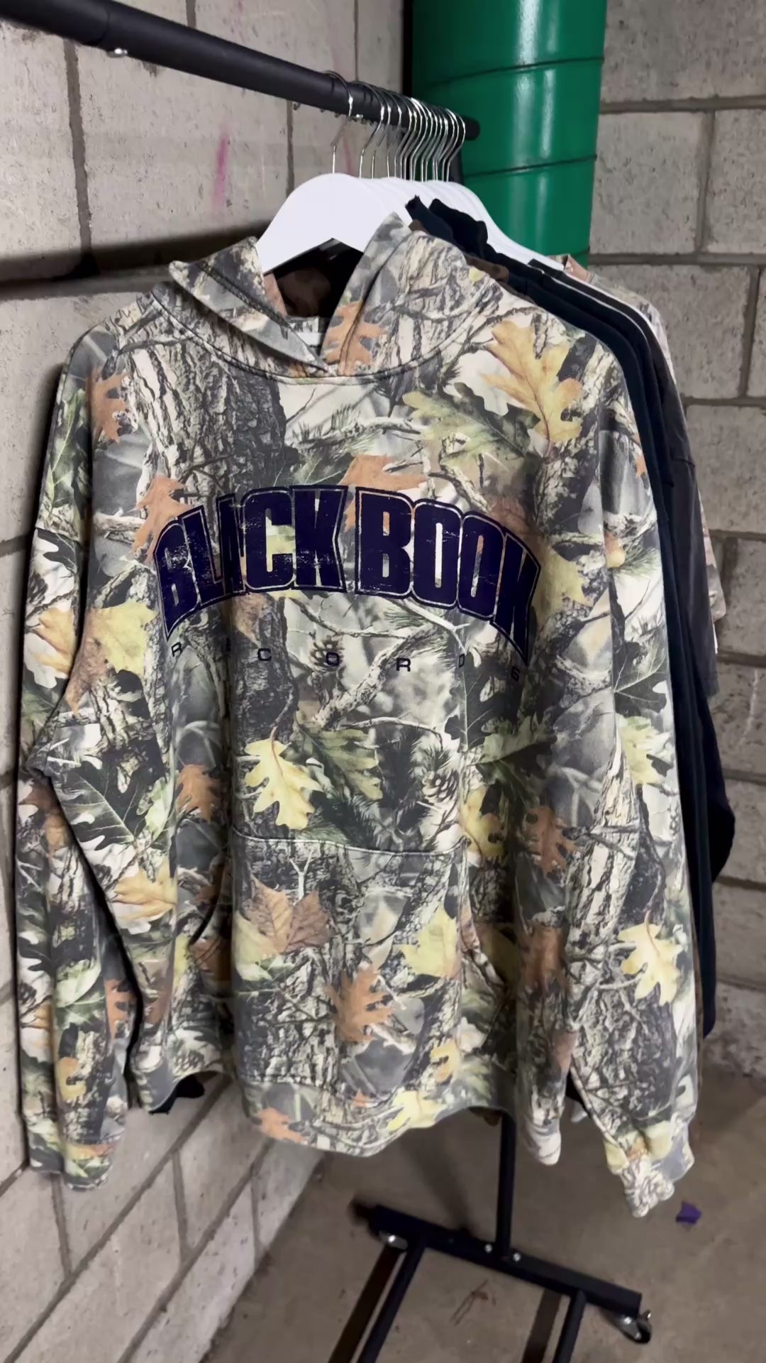 BLACK BOOK UNI - NAVY - HOODIE - "PREMIUM-BOX FIT"