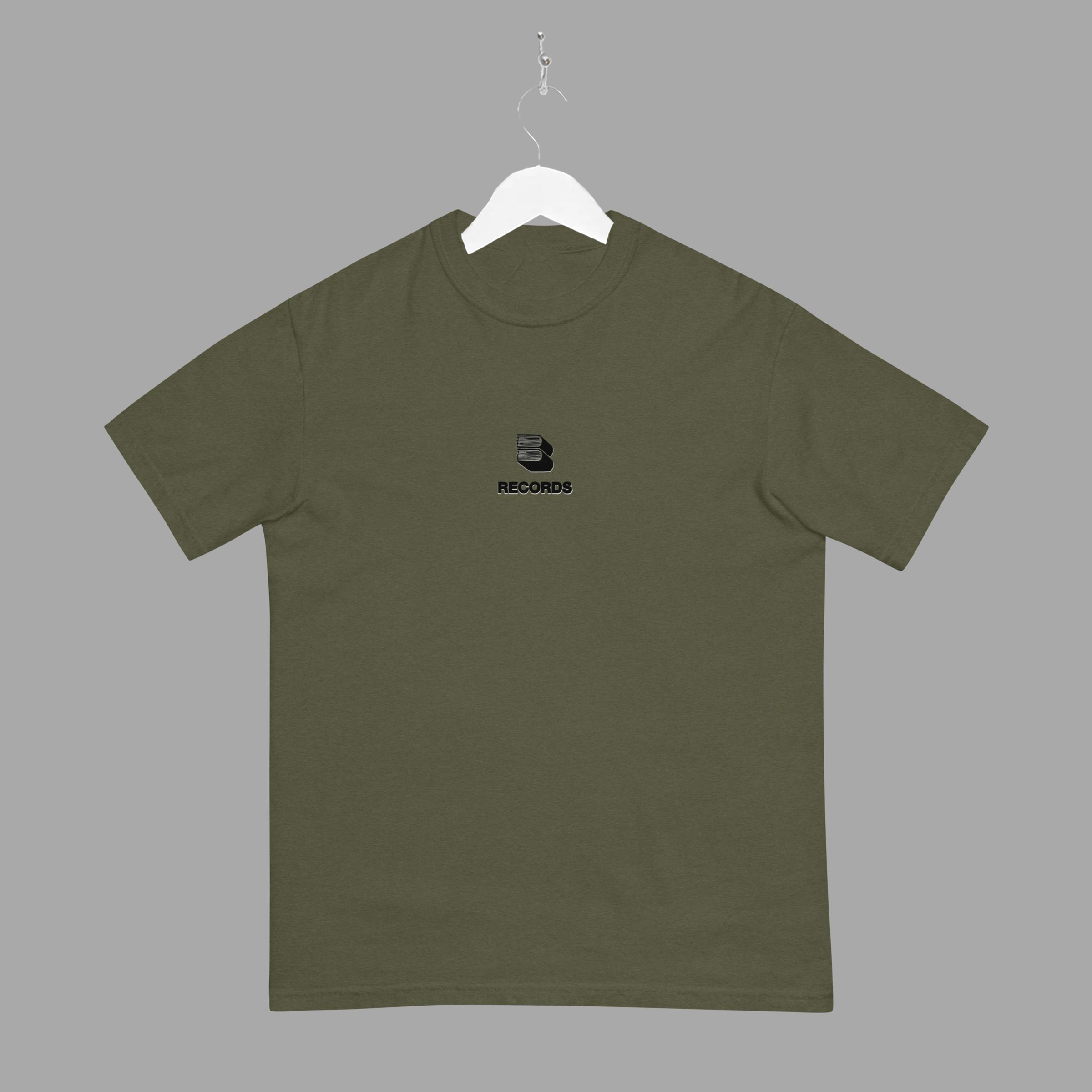 RECORDS - TEE - Black - "TRADITIONAL FIT"