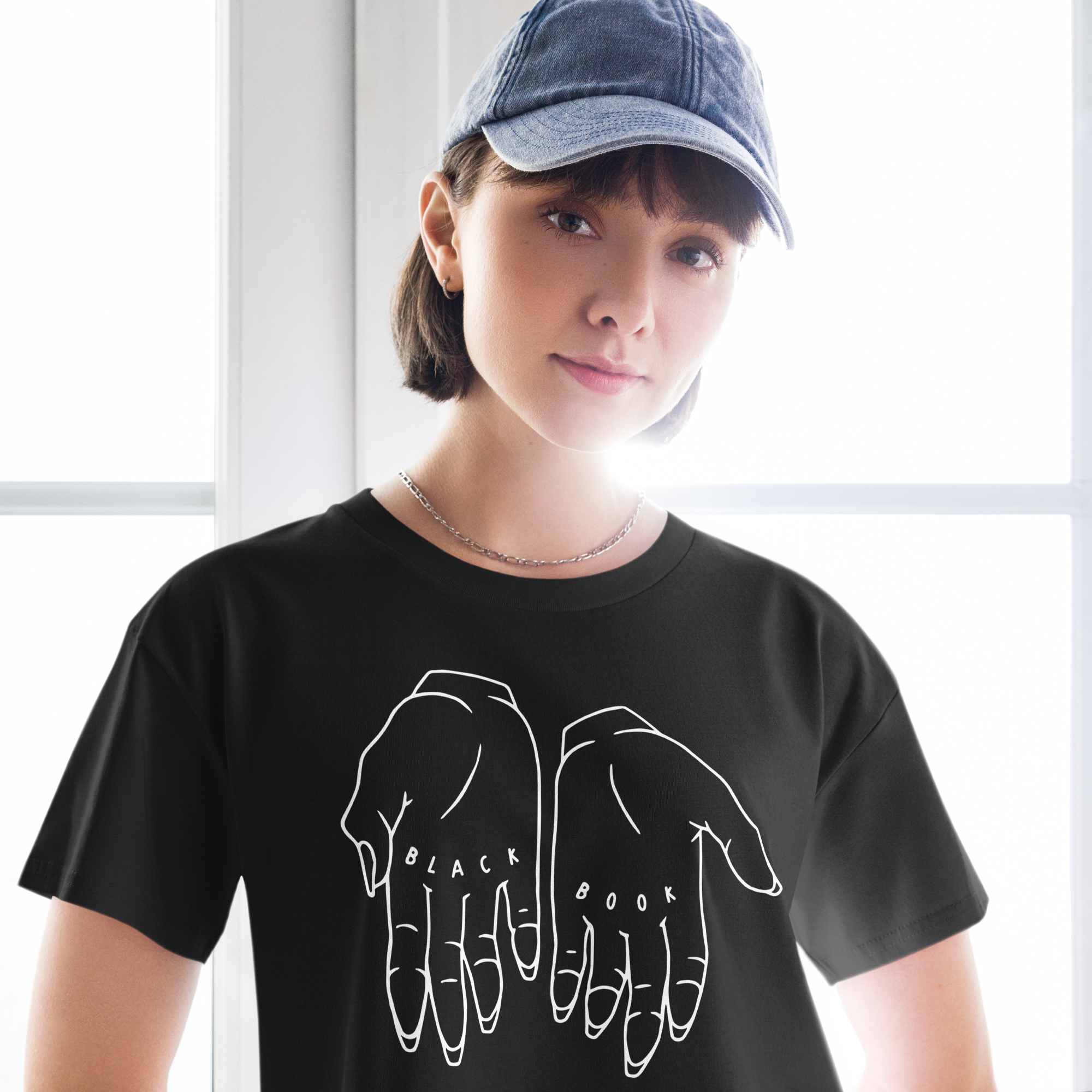 HANDS WOMENS CROP TOP - BLACK/ WHITE