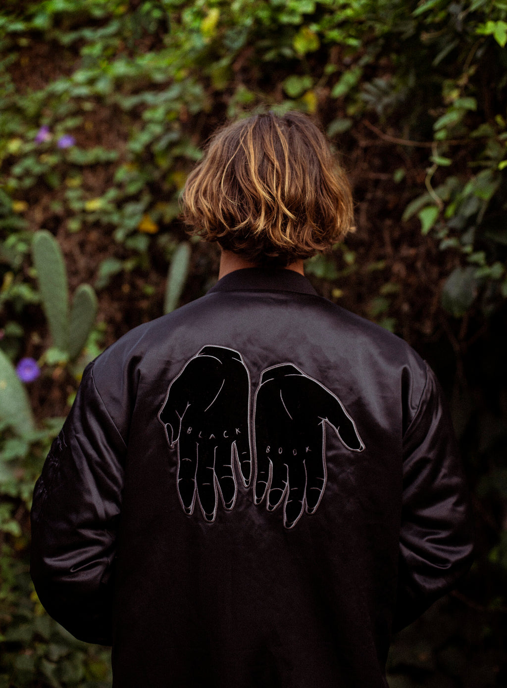 OVERSIZED BOMBER JACKET