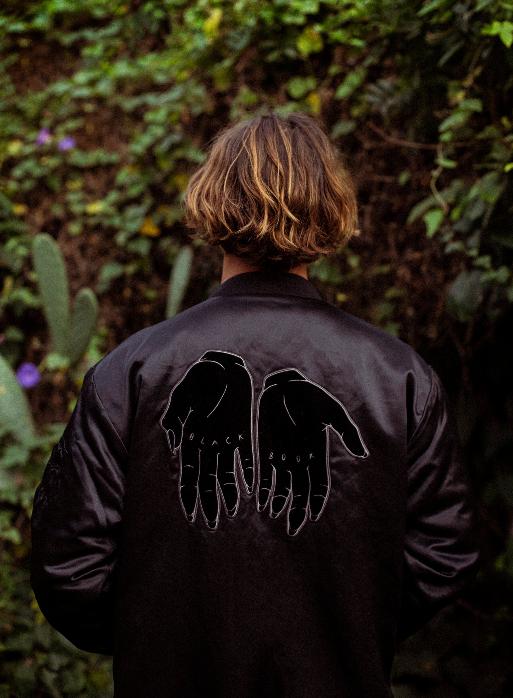 OVERSIZED BOMBER JACKET